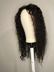 WIG 9 | 24' 13X4 CURLY